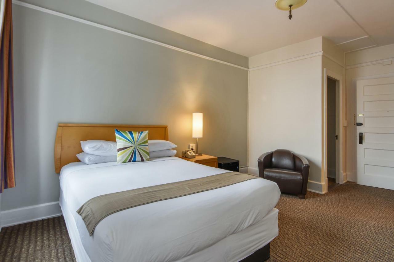 Moore Hotel Seattle Bagian luar foto