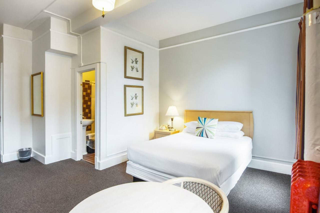 Moore Hotel Seattle Bagian luar foto